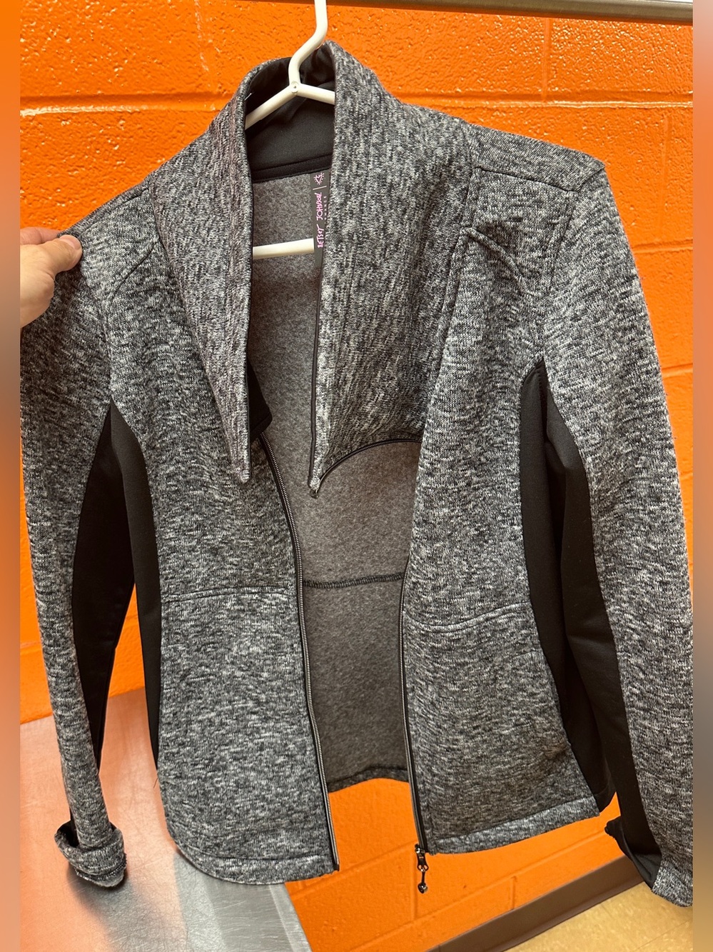 Betsey Johnson Women’s Performance Fleece XS Gray & Black Full Zip Front Pockets